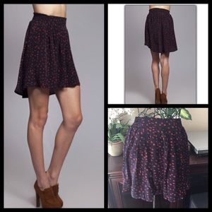 ‼️LAST CHANCE‼️ 🎉HP🎉 NWT HIGH LOW PLEATED SKIRT